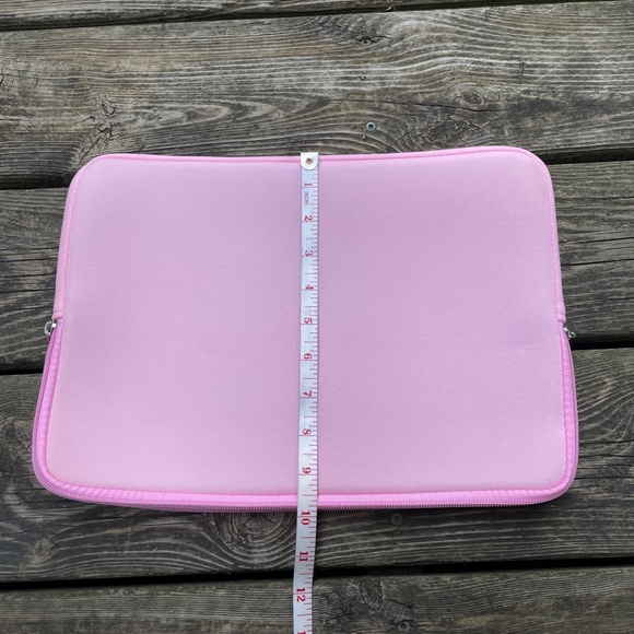 Laptop Sleeve: Pink 13.3" (Mac/ Chromebook/ Tablet Accessory) - Picture 6 of 9